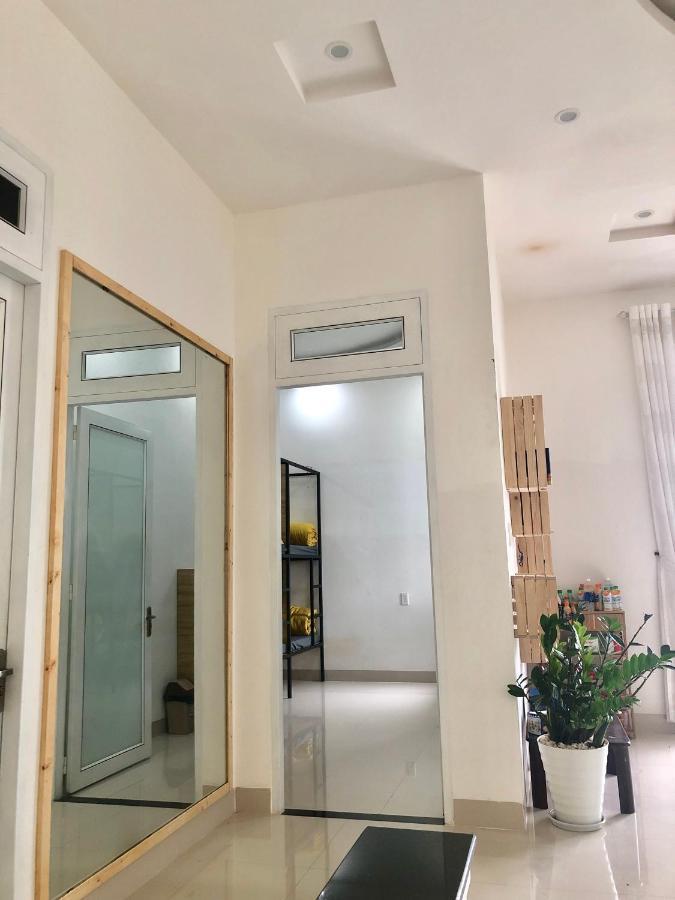 Đòn Gánh Homestay Buôn Ma Thuột Esterno foto