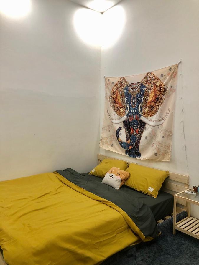 Đòn Gánh Homestay Buôn Ma Thuột Esterno foto